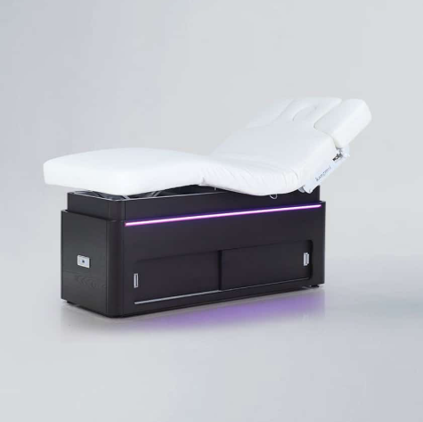 Comparing Earthlite vs OakWorks Massage Tables for 2025